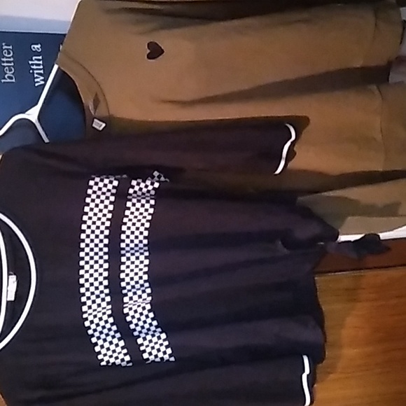 H&M and Ardene Sweaters - 2 Womans Large Long Sleeves